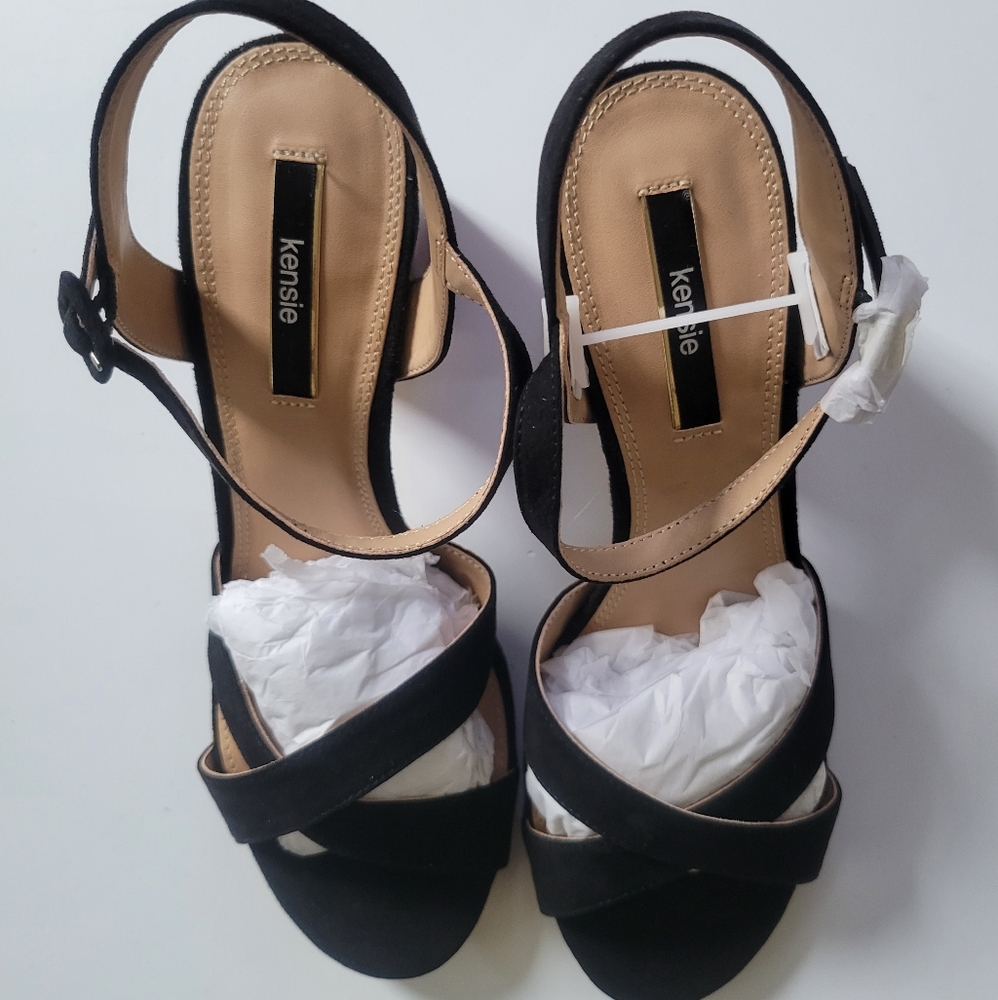 Kensie Exalia Black Suede Block Heel Sandals – Women's Size 9